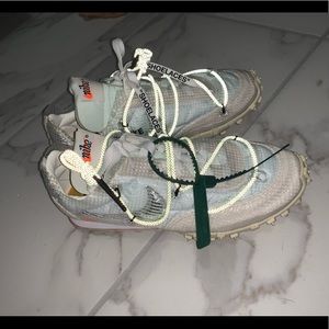 Boys/Women’s Nike waffle racer Off-white sneakers